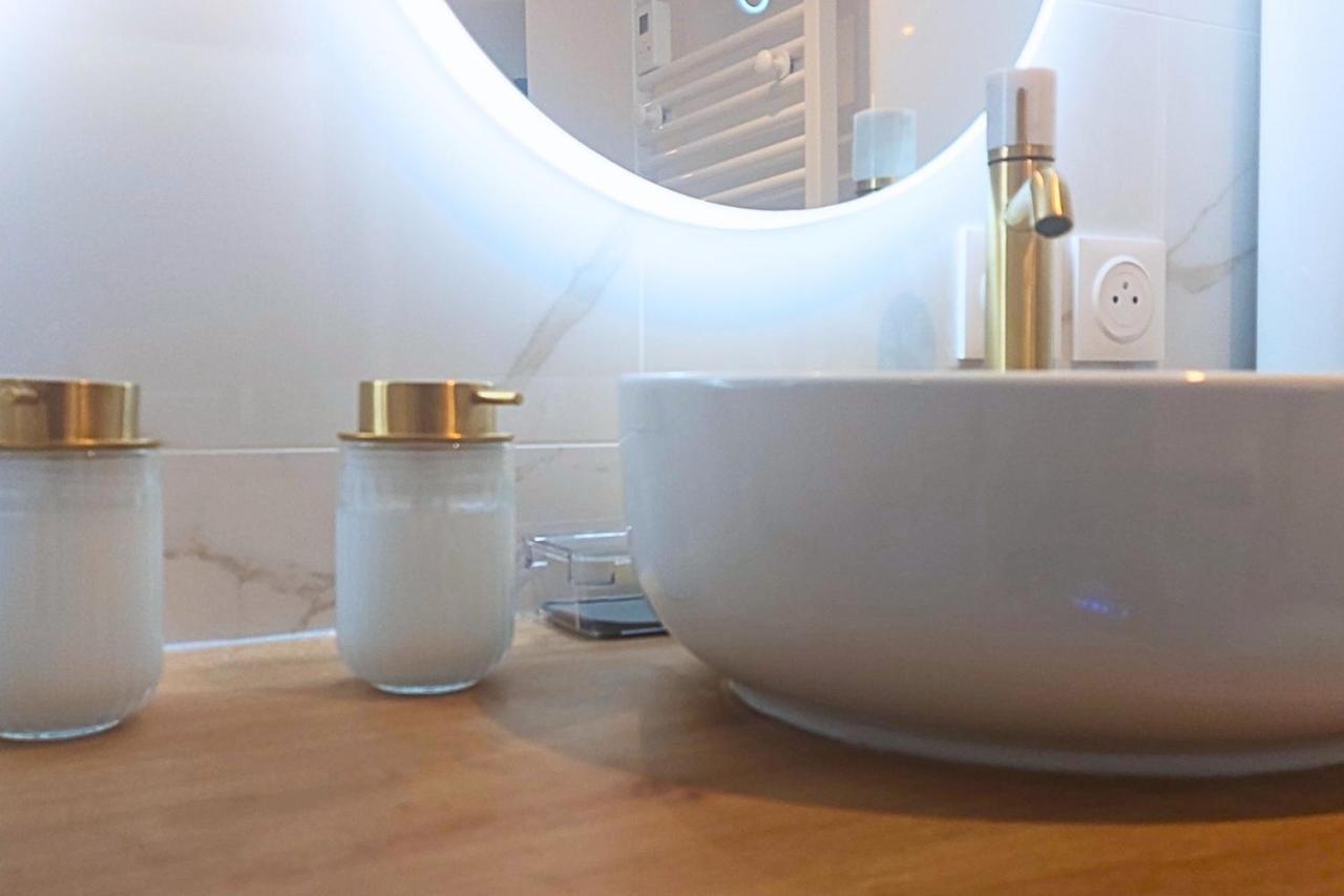 Artgold * Logement Haut De Gamme Spa Roanne Esterno foto