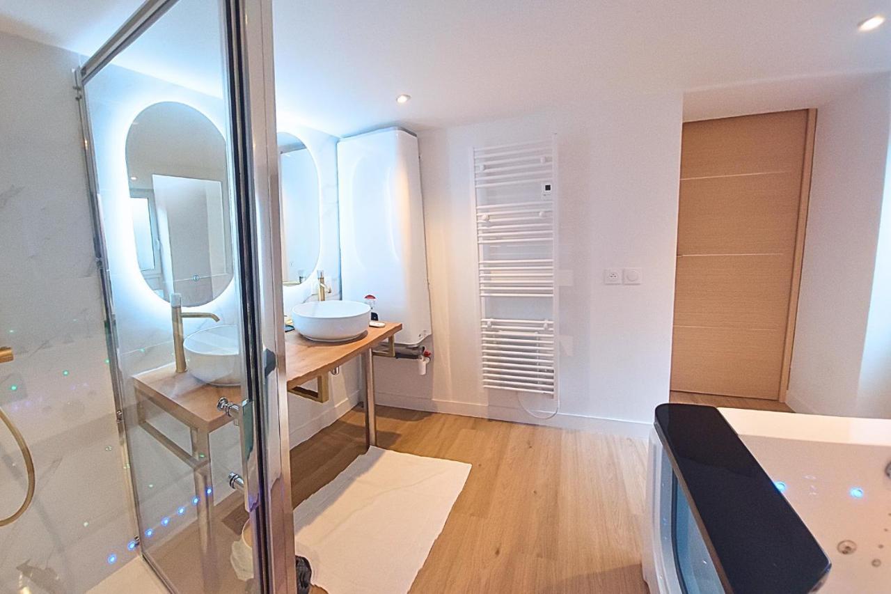 Artgold * Logement Haut De Gamme Spa Roanne Esterno foto